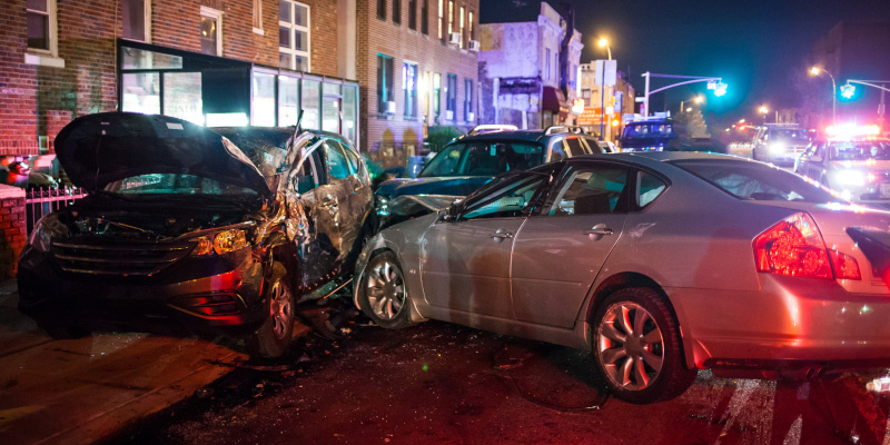 The First 48 Hours: Critical Steps Following Auto Accidents